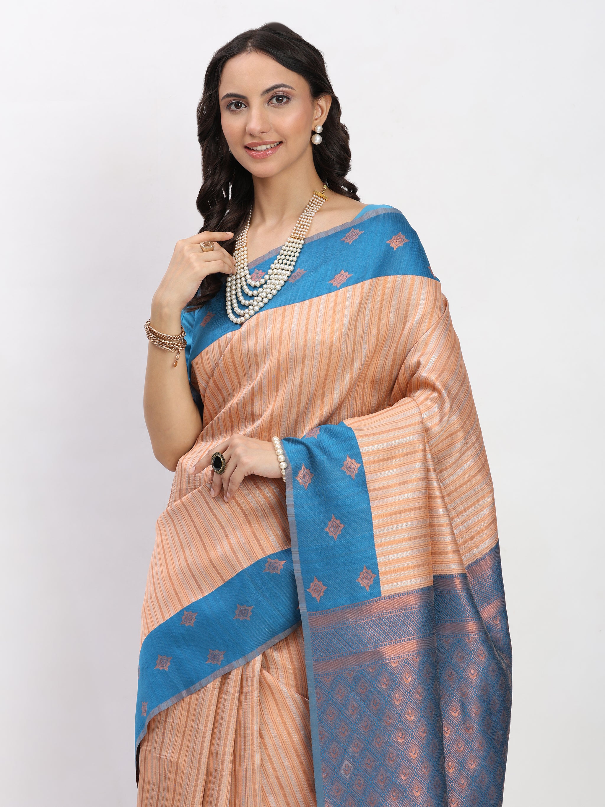 Morpich PeachCopper Zari Jaquard Weave Kanjivaram Silk Saree with Blouse Piece