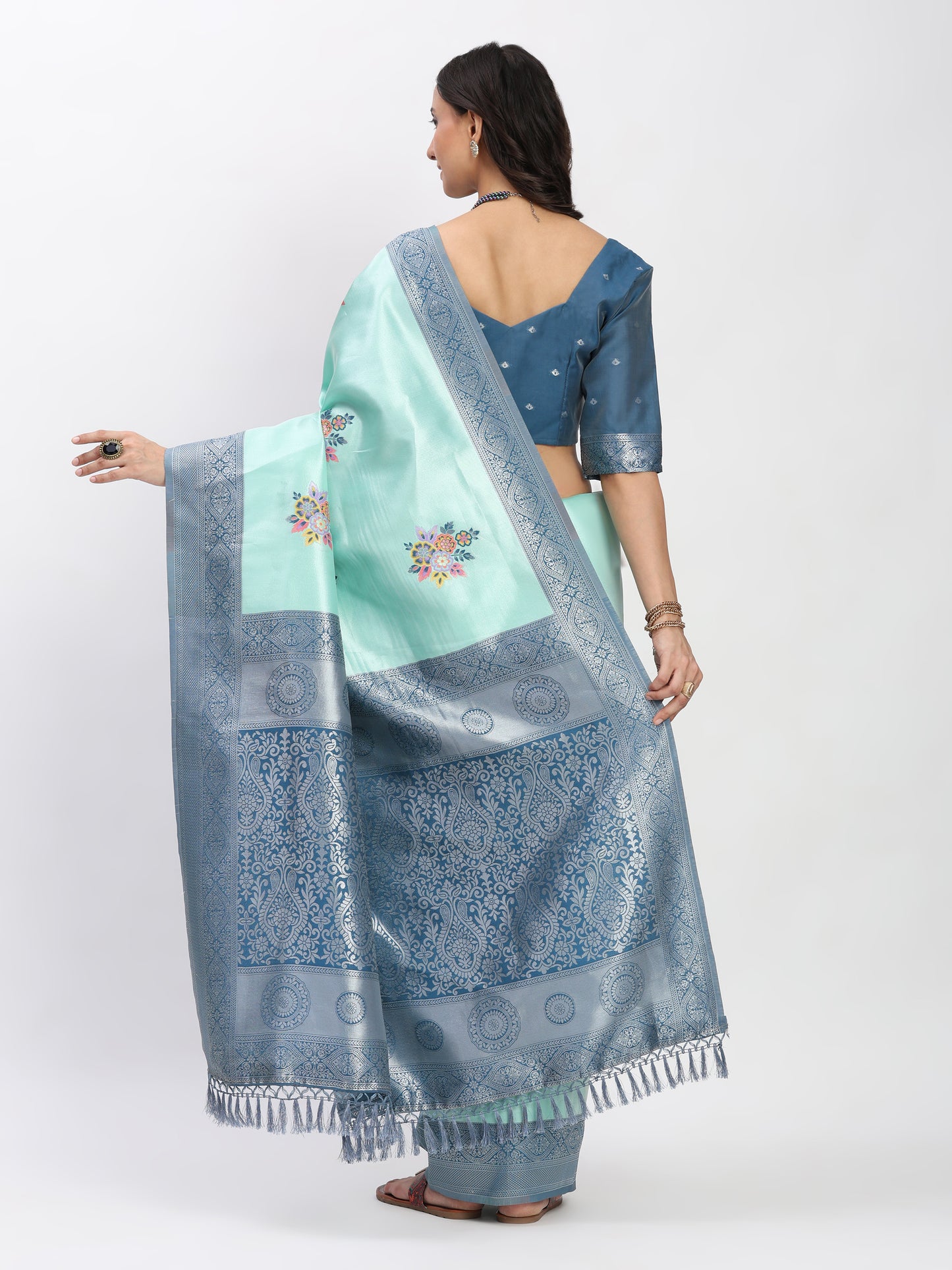 Gray SKY Green Silver Zari Jaquard Weave Kanjivaram Silk Saree with Blouse Piece
