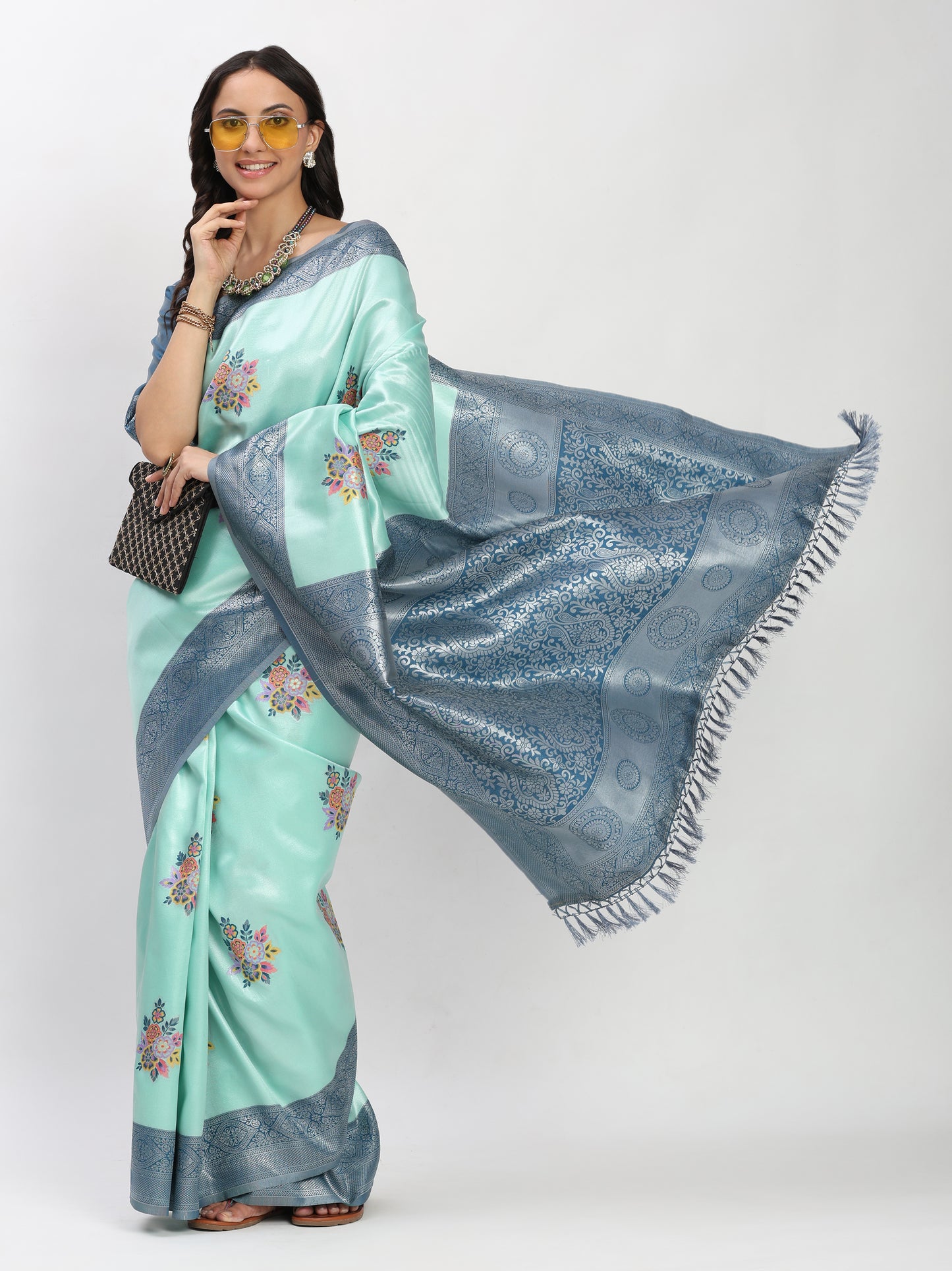 Gray SKY Green Silver Zari Jaquard Weave Kanjivaram Silk Saree with Blouse Piece