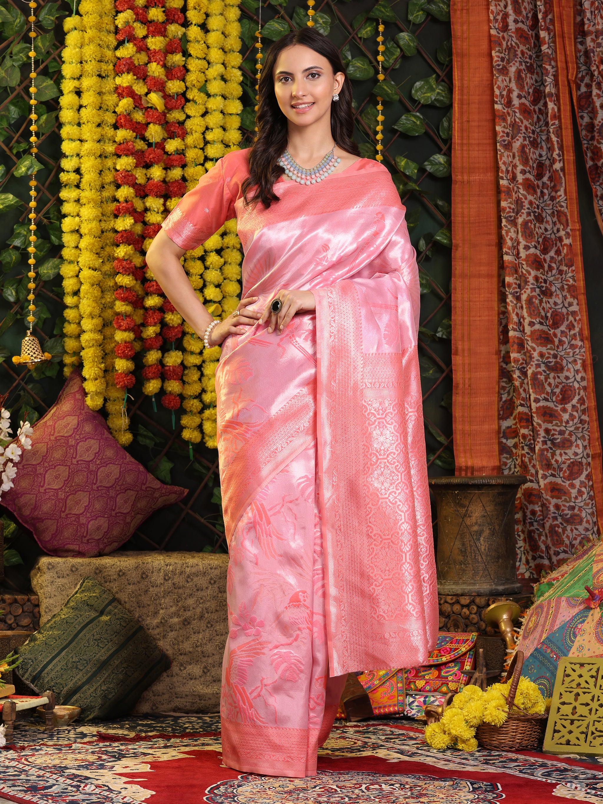 Peach Pink And Silver Zari Jaquard Weave Kanjivaram Silk Saree with Blouse Piece