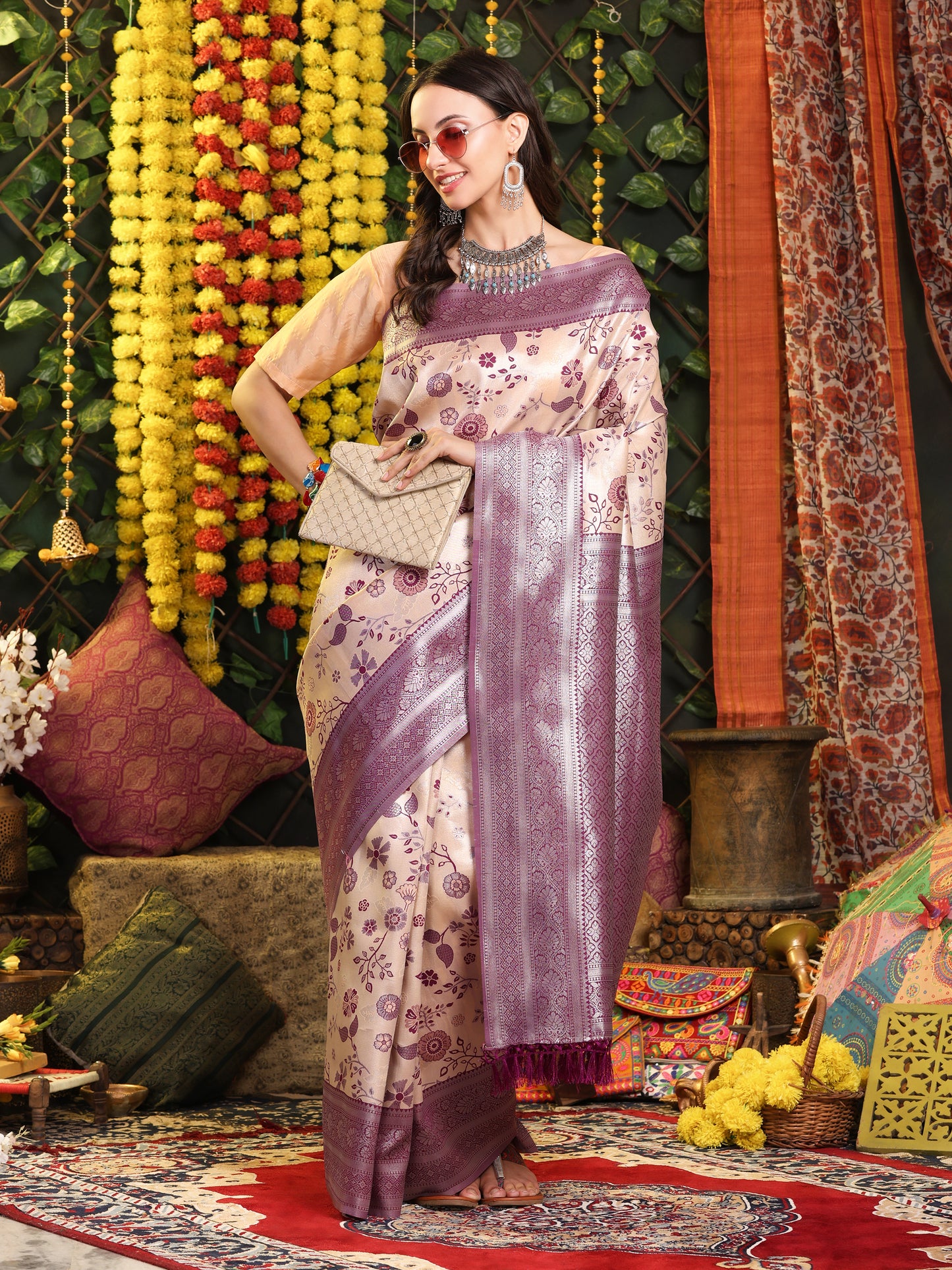 Wine Peach Silver Zari Jaquard Weave Kanjivaram Silk Saree with Blouse Piece