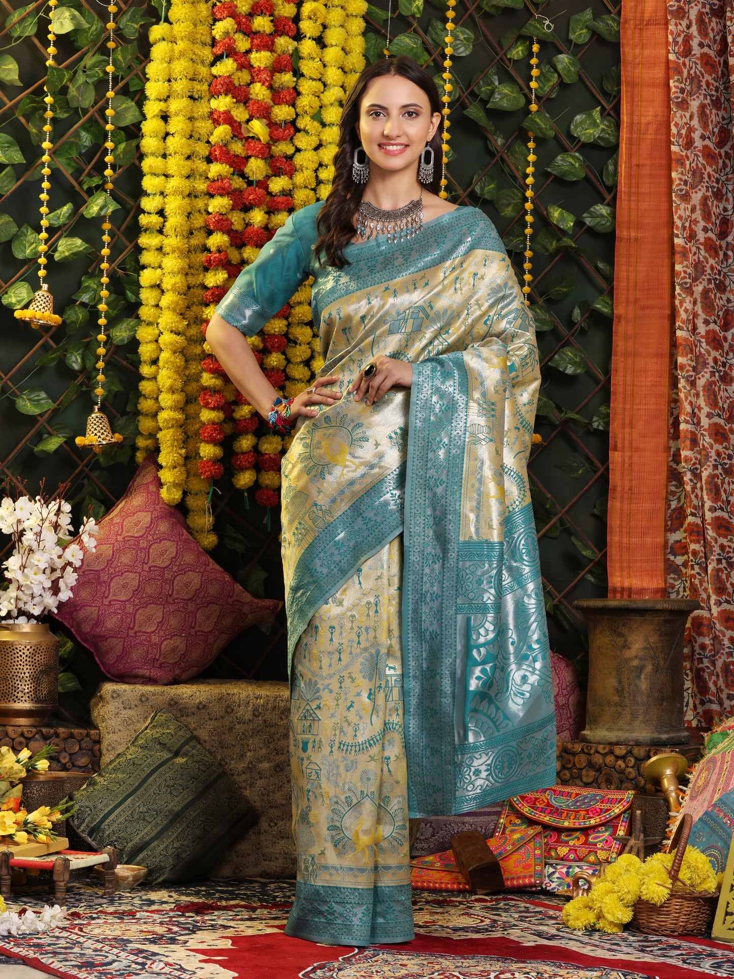 Rama Yellow Silver Zari Jaquard Weave Kanjivaram silk Saree with blouse Piece